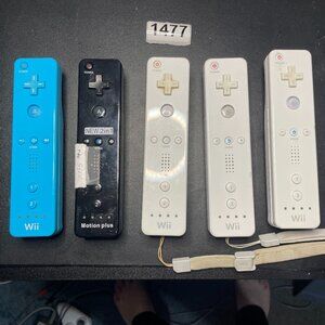 Nintendo Wii Remote Controller Lot Of 5 - PARTS/REPAIR